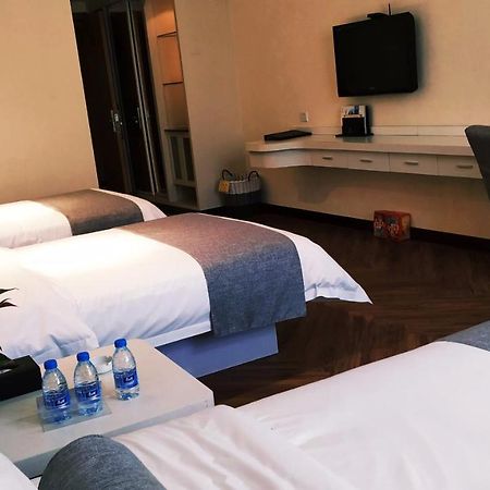 Mellow Orange Hotel - Bao'An Σενζέν Εξωτερικό φωτογραφία
